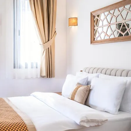 Zaena * Alacati
