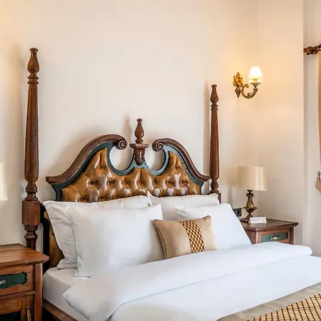 Zaena Hotel