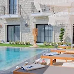 Zaena Hotel