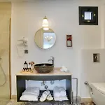 Hotel Zaena *
